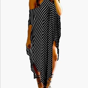 Loose kaftan oversized round neck sundress..